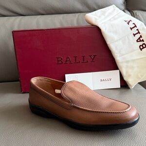 NIB Auth Bally Men's Leather Slip-On Loafers sz 9US/42 EU Made in Switzerland